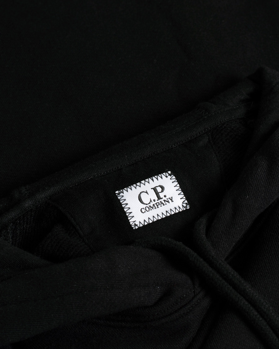 Herren | Pullover | Pre-owned | C.P. Company Diagonal Raised Fleece Hooded Lens Sweatshirt Black