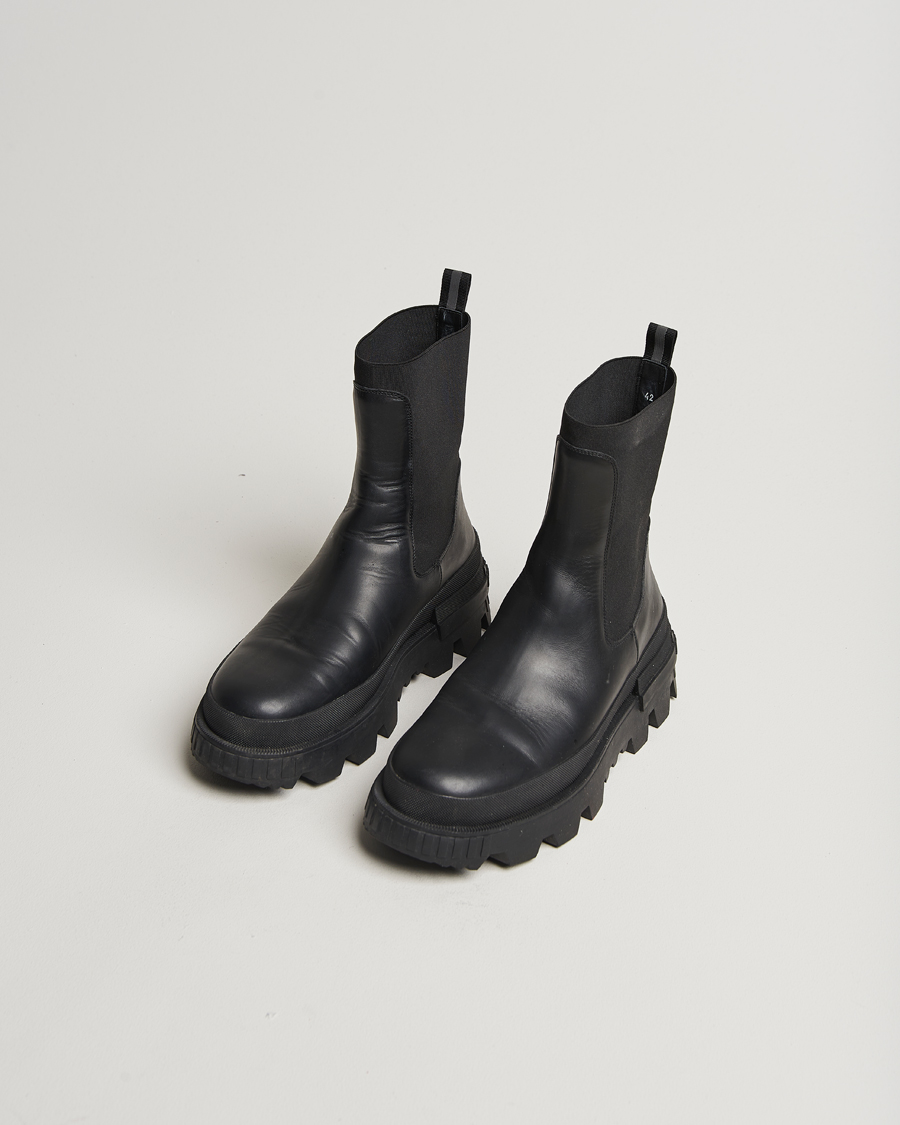Herren | Moncler Neue Chelsea Boots Black 42 | Pre-owned | Moncler Neue Chelsea Boots Black 42