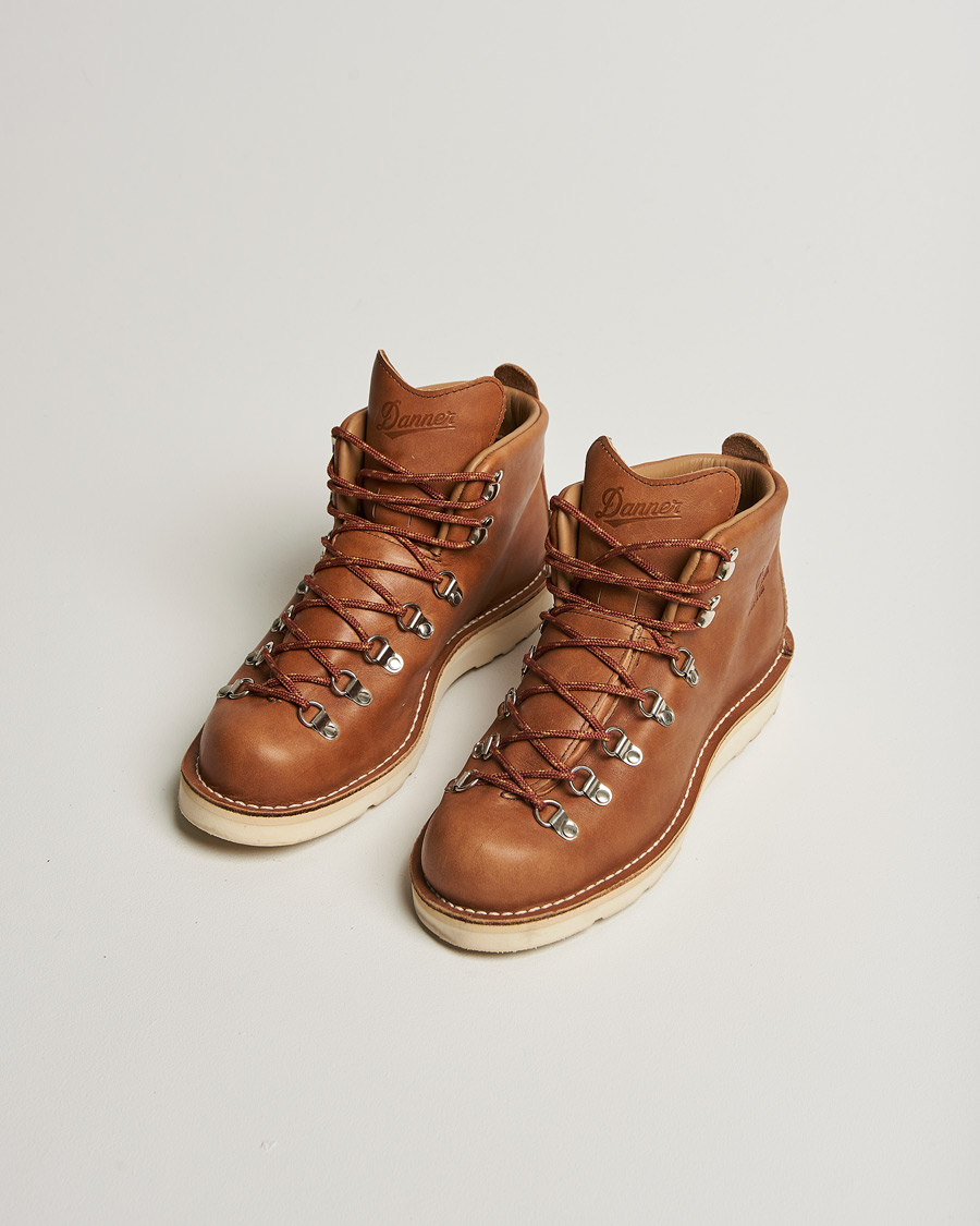 Herren | Danner Mountain Light GORE-TEX Boot Kenton | Pre-owned | Danner Mountain Light GORE-TEX Boot Kenton