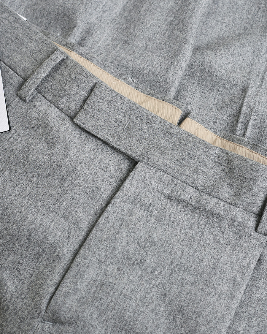 Herren | PT01 Pleated Wool Trousers Grey Melange 50 | Pre-owned | PT01 Pleated Wool Trousers Grey Melange 50